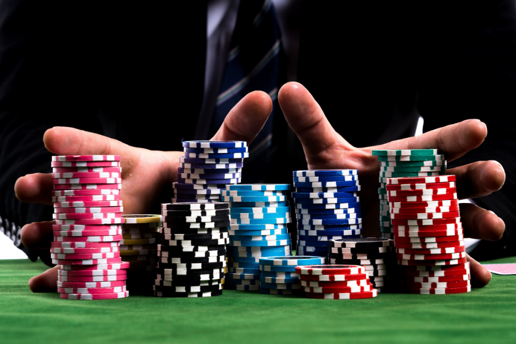 Chơi casino trực tuyến tặng tiền như thế nào cùng tìm hiểu nhé?